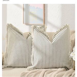 Throw pillow covers